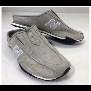 New Balance 442 Slip On grey/white Women’s Size 7